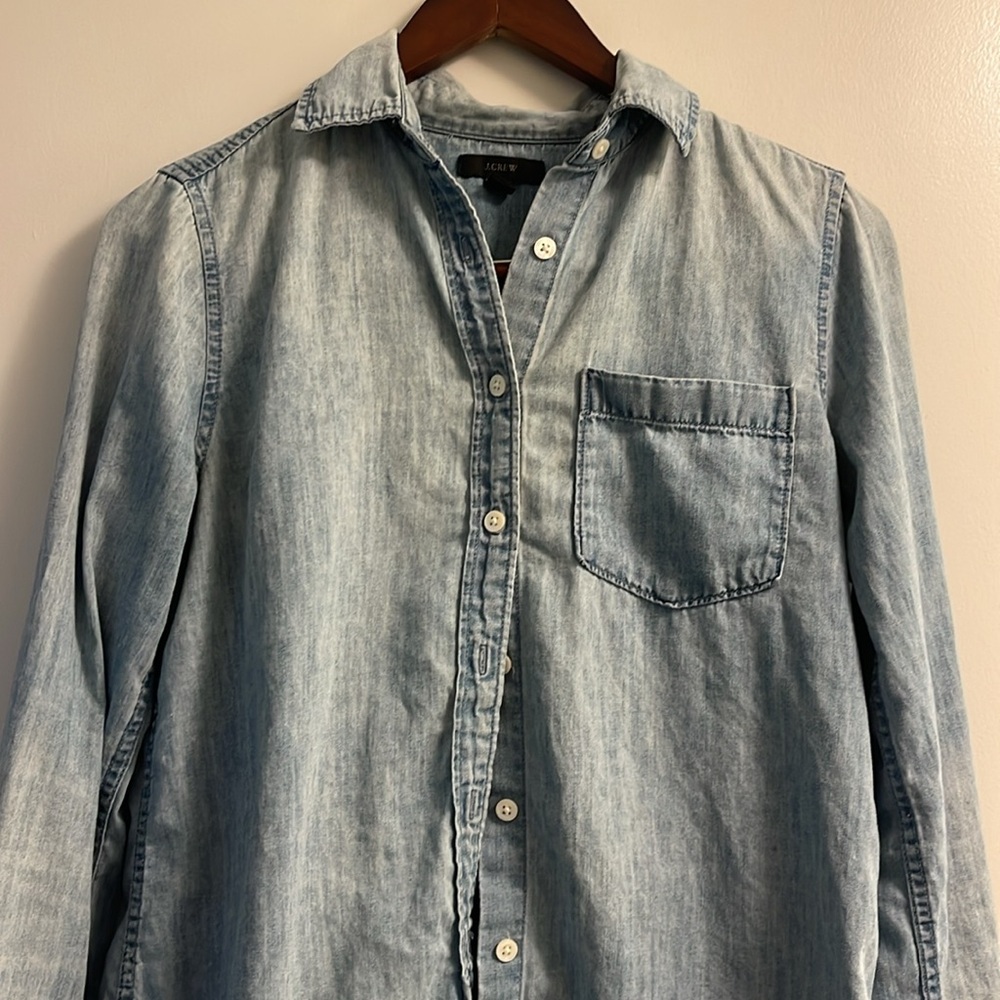 Chambray Button Up - image 2